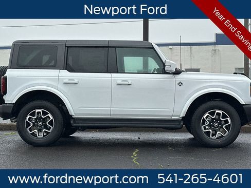 New 2025 Ford Bronco Outer Banks image 2