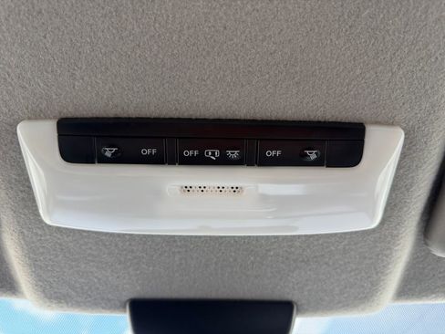 Used 2025 Nissan Kicks Play S FWD image 24