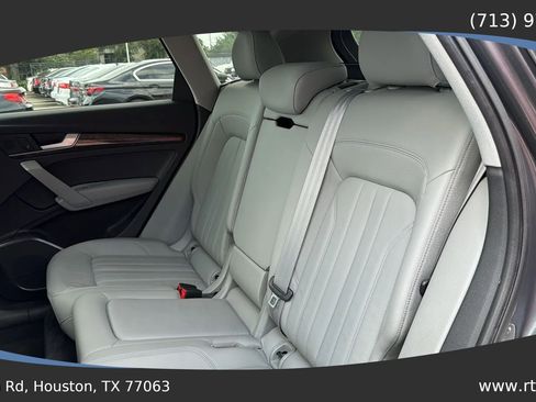 Used 2018 Audi Q5 2.0T Premium w/ Convenience Package AWD/4WD image 27