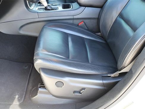 Used 2019 Jeep Grand Cherokee Limited image 13