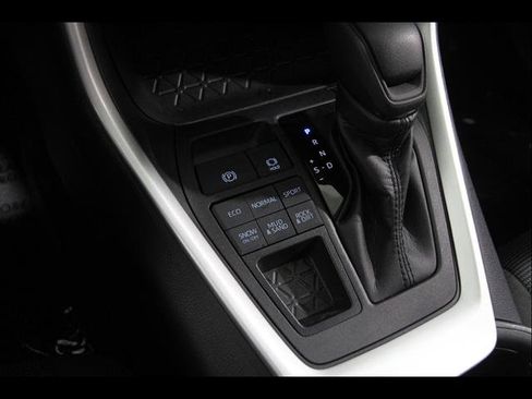 Used 2023 Toyota RAV4 LE image 16