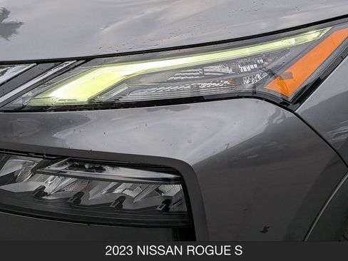 Used 2023 Nissan Rogue S FWD image 9