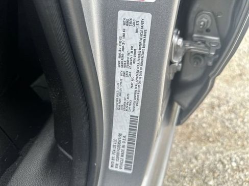 Used 2025 RAM 1500 Big Horn AWD/4WD image 36