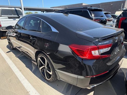 Used 2022 Honda Accord Sport image 6