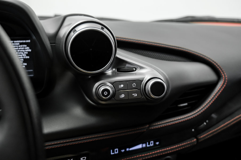 Used 2020 Ferrari F8 Tributo RWD image 29