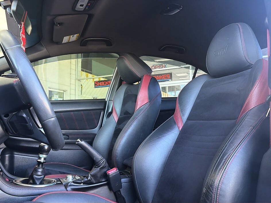 Used 2018 Subaru WRX STI AWD/4WD image 5