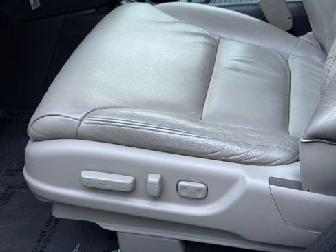 Used 2013 Honda CR-V EX-L image 19