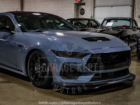 Used 2024 Ford Mustang GT Premium image 30