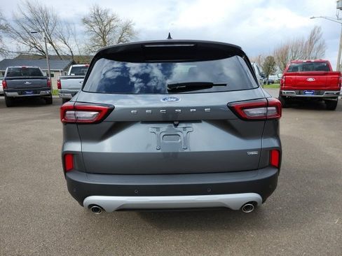 New 2025 Ford Escape Base image 13