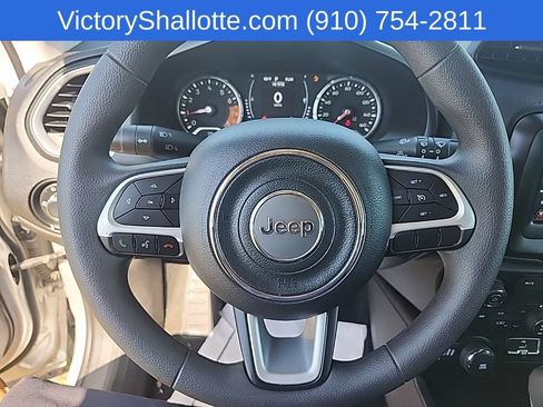 Used 2021 Jeep Renegade Sport AWD/4WD image 8