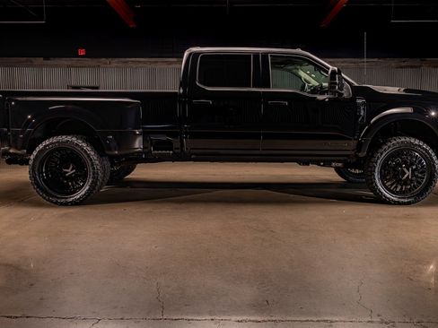 Used 2026 Ford F450 Platinum w/ Platinum Plus Package image 11