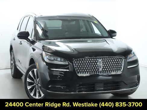 Certified 2022 Lincoln Corsair Reserve w/ Elements Package AWD/4WD image 2