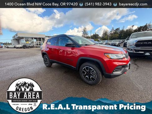 New 2026 Jeep Compass Trailhawk AWD/4WD image 3