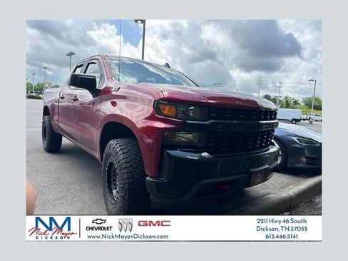 Used 2019 Chevrolet Silverado 1500 Custom Trail Boss w/ Custom Convenience Package AWD/4WD image 1