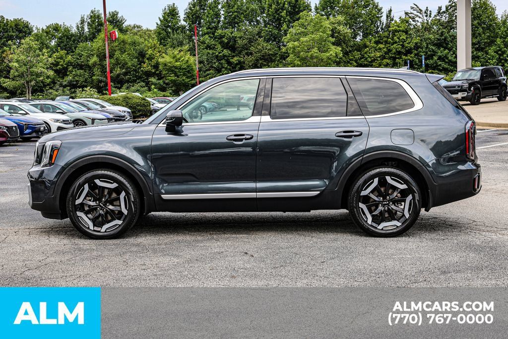 Used 2024 Kia Telluride EX FWD image 8
