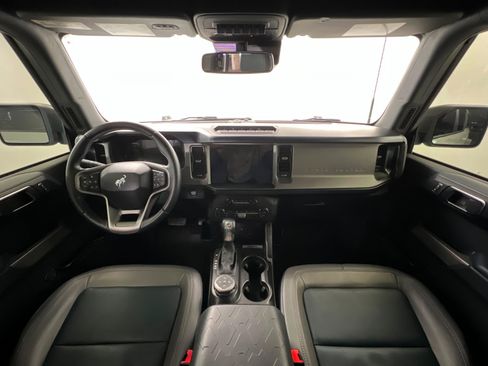 Used 2021 Ford Bronco First Edition image 10