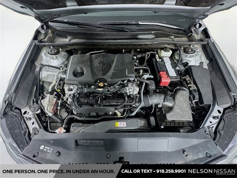 Used 2022 Toyota Camry XSE image 30