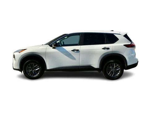 Used 2024 Nissan Rogue S AWD/4WD image 3