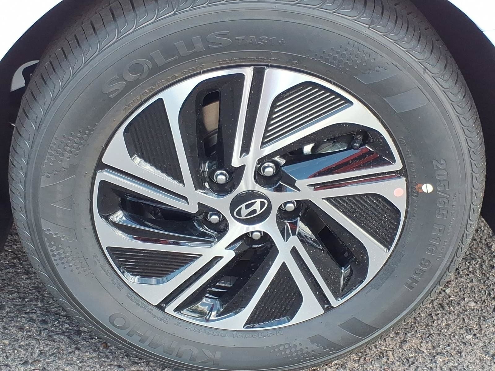 New 2026 Hyundai Sonata Blue FWD image 5