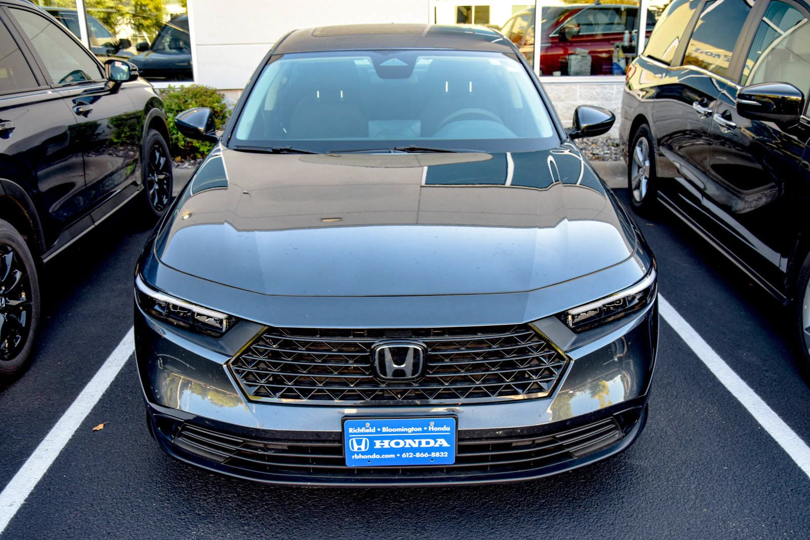 Used 2023 Honda Accord EX image 3