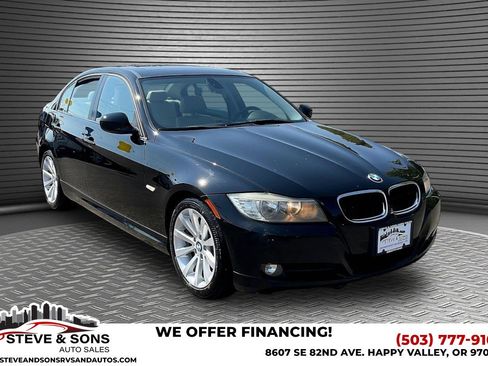 Used 2011 BMW 328i Sedan RWD image 1