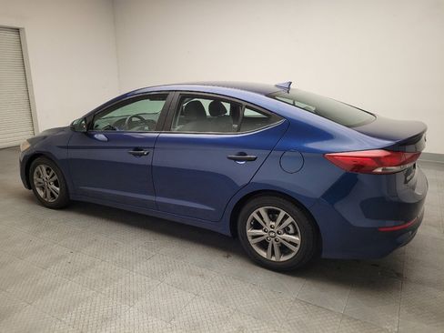 Used 2018 Hyundai Elantra SEL w/ Cargo Package FWD image 3