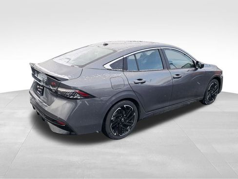 New 2026 Nissan Sentra SR w/ SR Premium Package FWD image 5