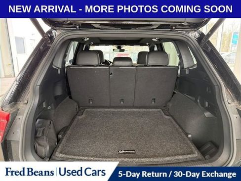 Used 2022 Volkswagen Tiguan SEL R-Line image 6