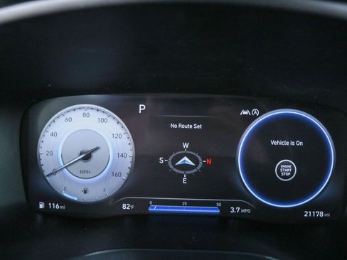 Used 2023 Hyundai Santa Fe Limited FWD image 15