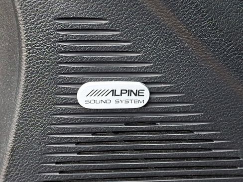 Certified 2020 Dodge Challenger R/T w/ Plus Package image 23