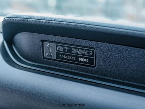 Used 2015 Ford Mustang Shelby GT350 image 25