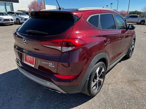 Used 2017 Hyundai Tucson Sport w/ Cargo Package image 5
