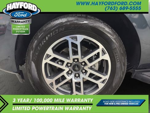 Used 2025 Ford Expedition Active AWD/4WD image 24