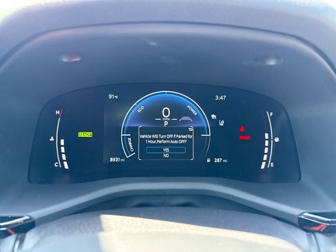 Certified 2025 Toyota Camry SE w/ Convenience Package image 10