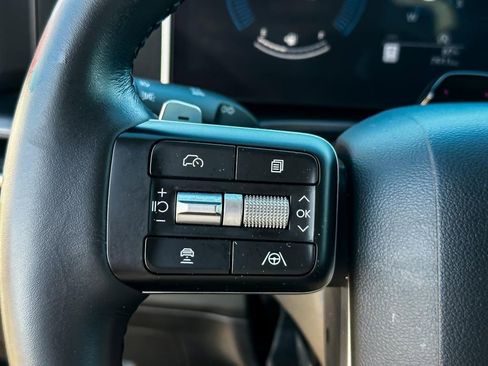 Used 2025 Hyundai Santa Fe XRT image 19