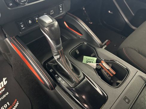 Used 2023 Nissan Frontier PRO-4X w/ Pro Convenience Package image 26