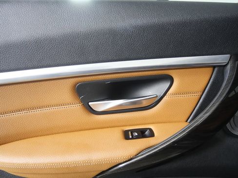 Used 2017 BMW 340i Sedan image 14