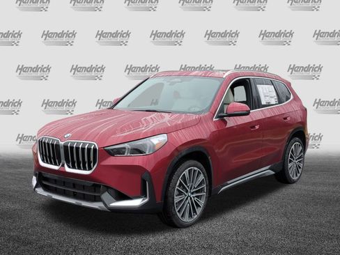 Certified 2026 BMW X1 xDrive28i w/ Technology Package AWD/4WD image 5