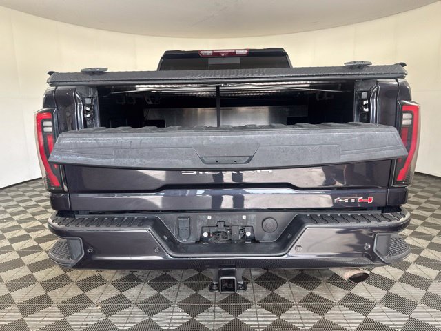 Used 2024 GMC Sierra 2500 AT4 w/ AT4 Premium Plus Package AWD/4WD image 22