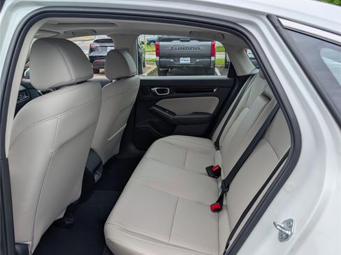 Used 2023 Honda Civic Touring image 14