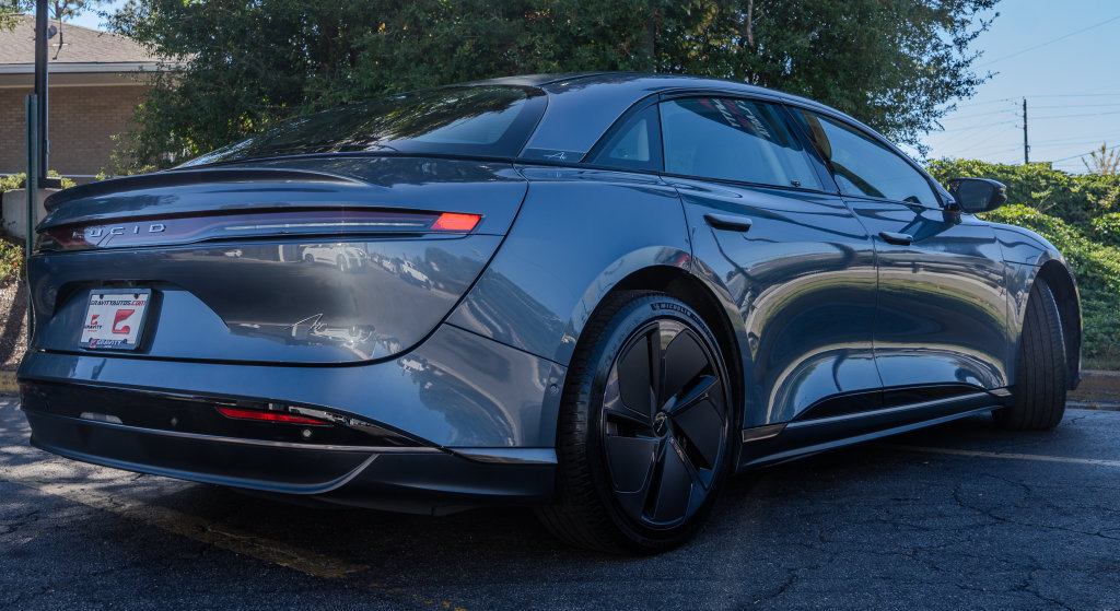Used 2025 Lucid Air Pure RWD image 28