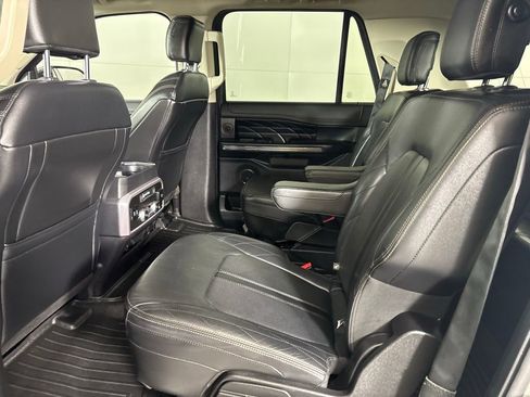 Used 2019 Ford Expedition Max Platinum image 38