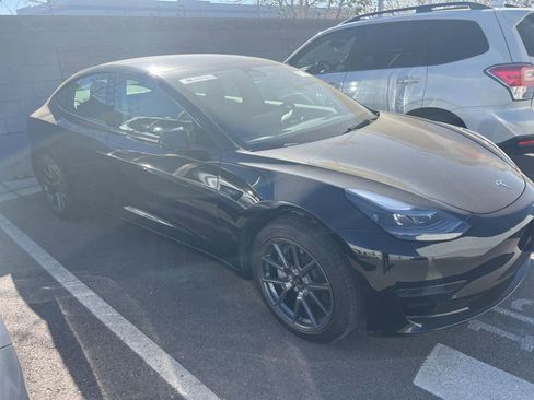 Used 2023 Tesla Model 3 Standard Range image 30