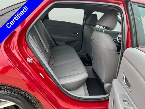 Used 2025 Hyundai Elantra Sport FWD image 29