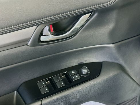 Used 2025 MAZDA CX-5 AWD 2.5 S w/ Select Package image 15