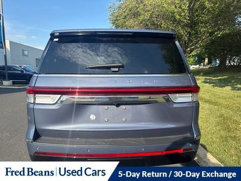 Used 2022 Lincoln Navigator Reserve AWD/4WD image 6