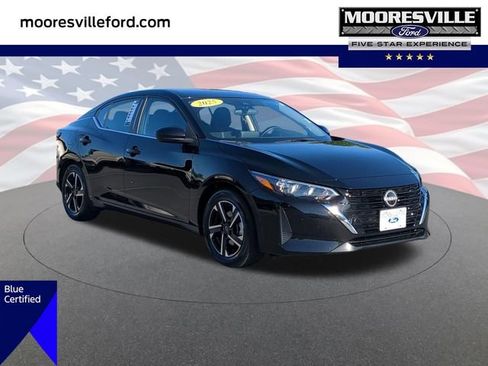 Used 2025 Nissan Sentra SV FWD image 1