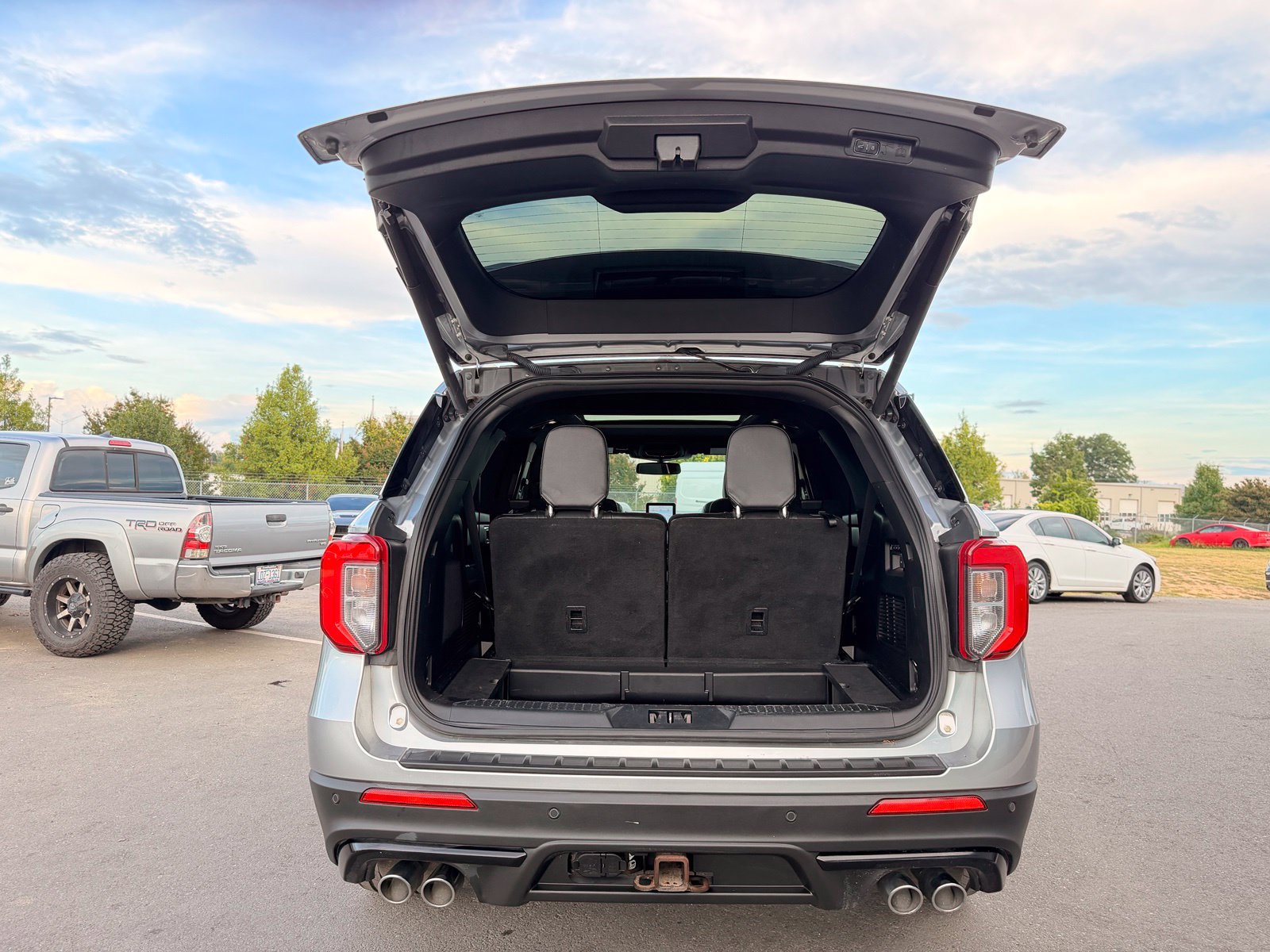 Used 2020 Ford Explorer ST w/ ST Street Pack AWD/4WD image 59