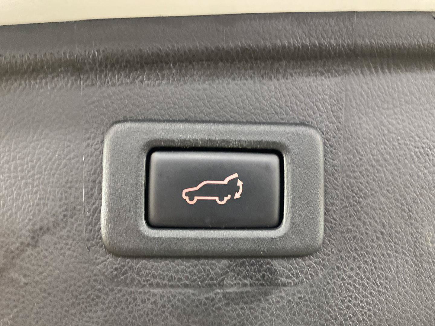 Used 2019 Subaru Outback 2.5i Touring AWD/4WD image 33