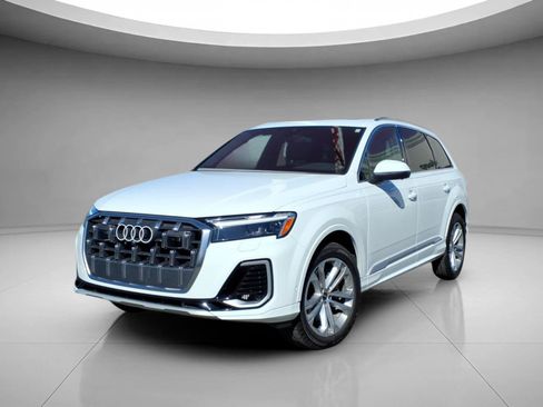 Used 2025 Audi Q7 3.0T Premium Plus AWD/4WD image 1